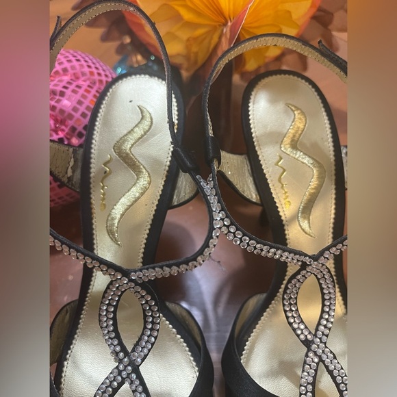 Nina Ricci Vierra Strappy Rhinestone Satin Heels, Black, Size 9M - Picture 3 of 9